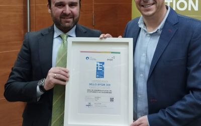 EL ÁREA DE DESARROLLO LOCAL DEL AYUNTAMIENTO DE GUADARRAMA RECIBE EL SELLO EFQM300 POR UNA GESTIÓN EXCELENTE, INNOVADORA Y SOSTENIBLE