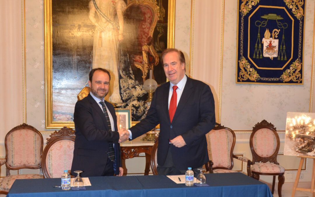 EL AYUNTAMIENTO DE GUADARRAMA Y EL REAL CENTRO UNIVERSITARIO ESCORIAL – MARÍA CRISTINA FIRMAN UN CONVENIO DE COLABORACIÓN