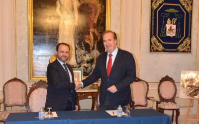 EL AYUNTAMIENTO DE GUADARRAMA Y EL REAL CENTRO UNIVERSITARIO ESCORIAL – MARÍA CRISTINA FIRMAN UN CONVENIO DE COLABORACIÓN
